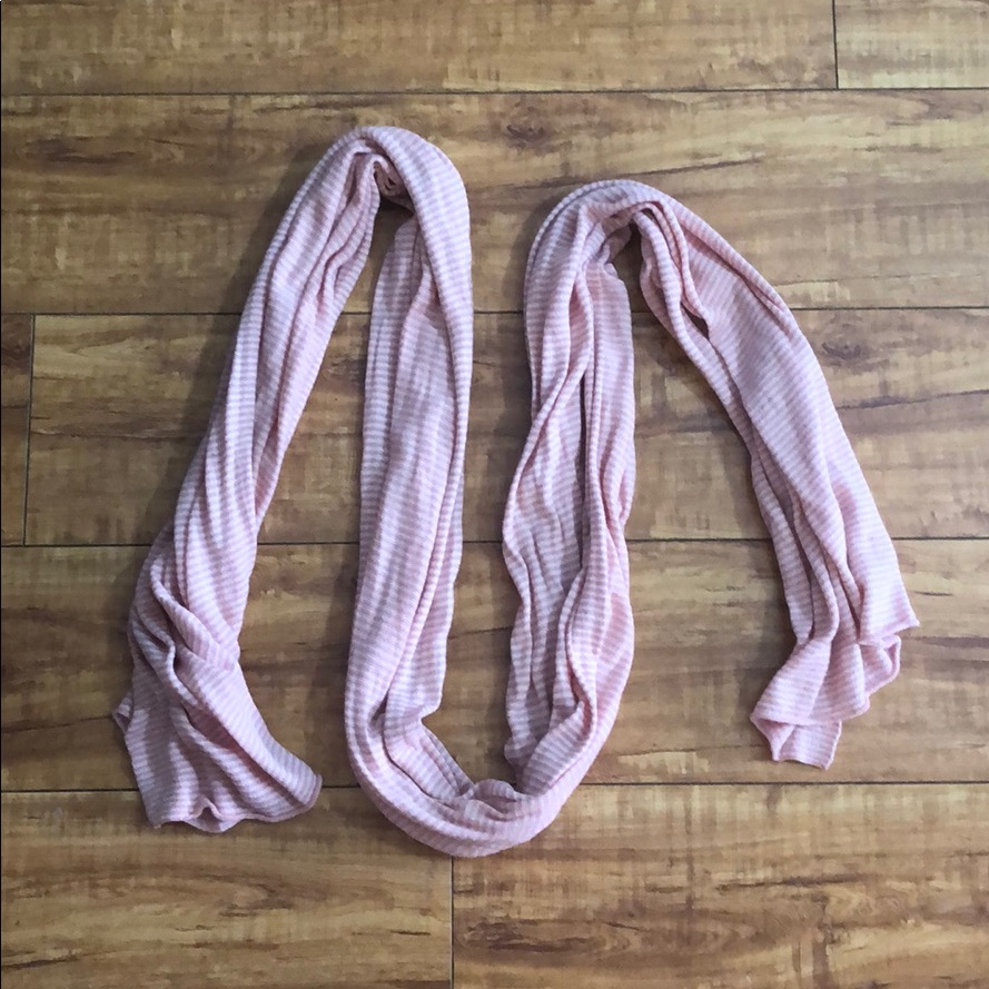 Tommy Hilfiger Scarf